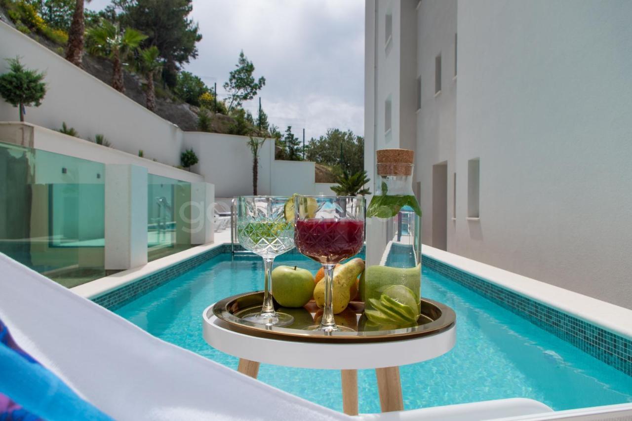 Villa Smaragd - Opal - Luxury Apt With Shared Pool And Private Hot Tub Μακάρσκα Εξωτερικό φωτογραφία